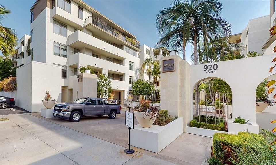 1st image of 920 Granite Dr Unit 106