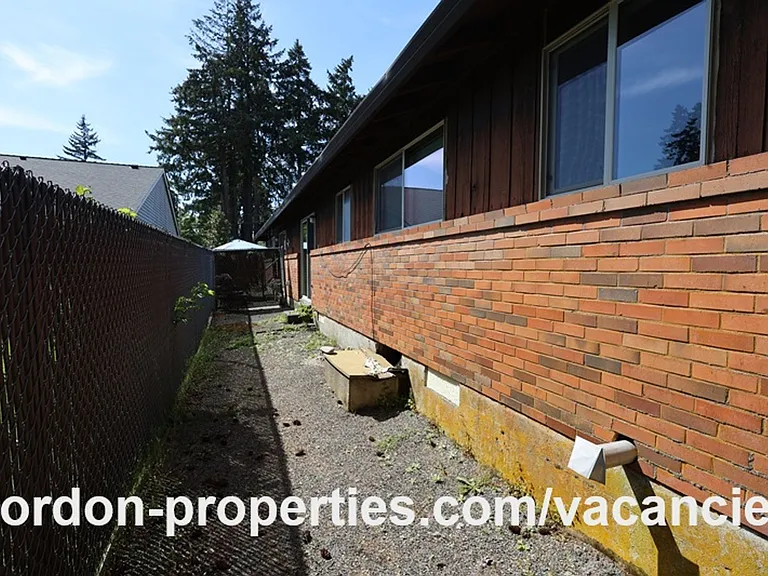 14832 SE Cedar Ave #3 — Photo 27