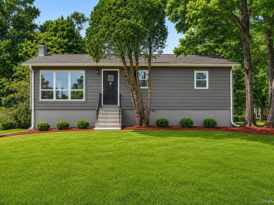 1st image of 4 Maple Lane