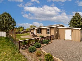 2207 SW 22nd St, Redmond, OR 97756