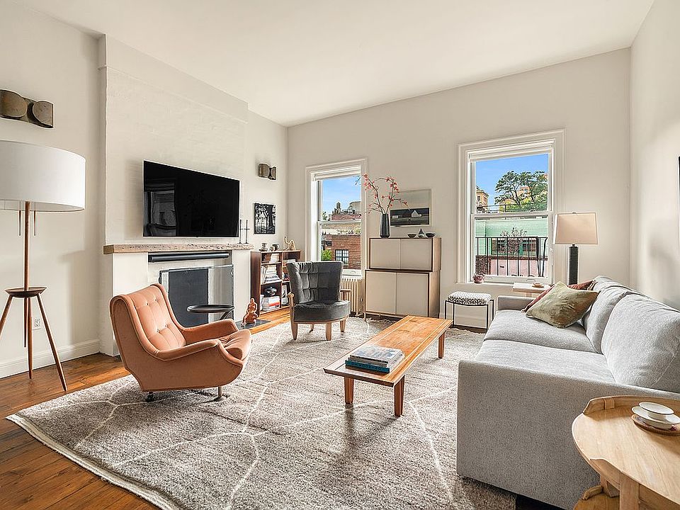 1st image of 791 Greenwich St APT 7