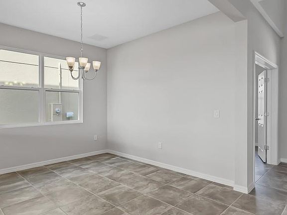 5th image of 2542 Volunteer Ave