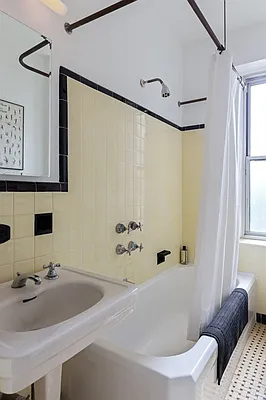 Sold by Corcoran | media 14