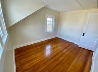 4 Willow St #B, Sandwich, MA 02563