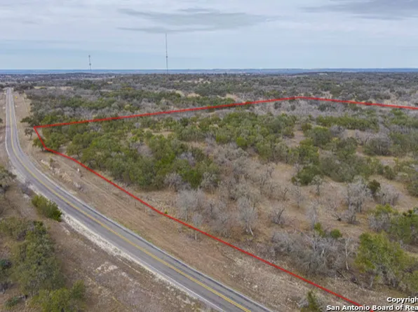 10900 RR 1888, Blanco, TX 78606