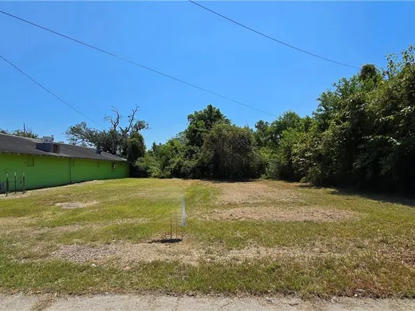 404 E Colorado St, Hammond, LA 70401