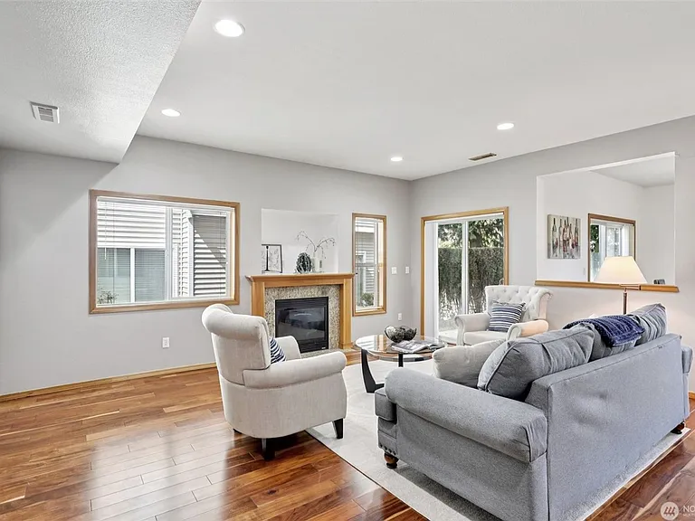 18870 108th Ln SE — Photo 24