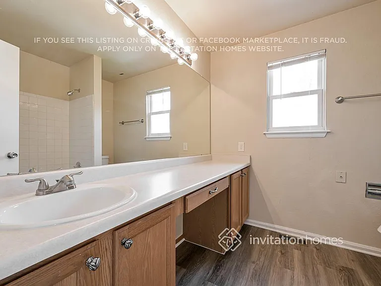 11303 Haswell Ct — Photo 14