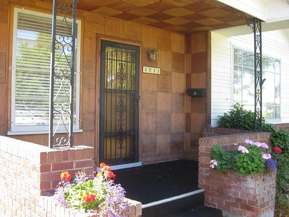 2nd image of 3711 W Heroy Ave