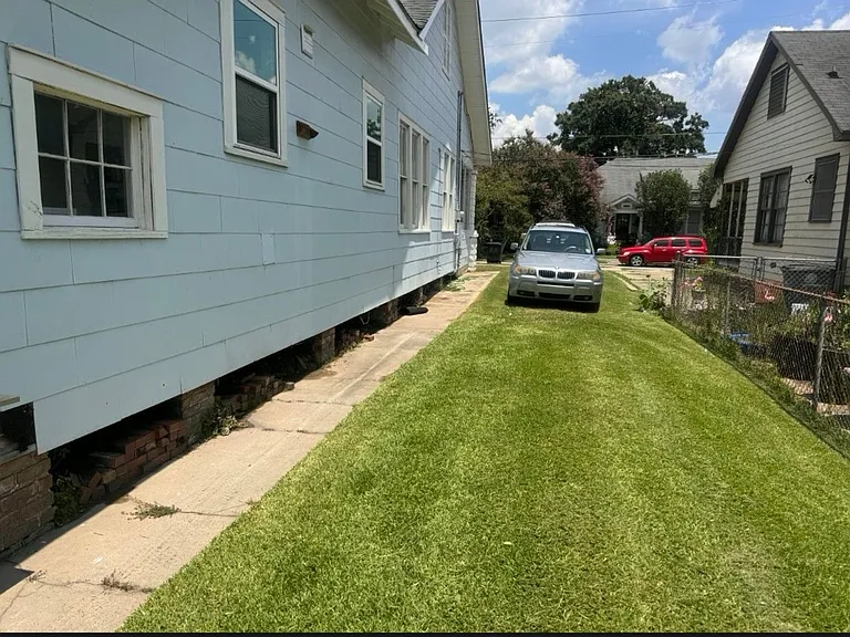 663 N 8th St — Photo 23