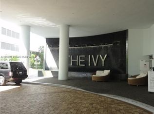90 SW 3rd St APT 2005, Miami, FL 33130