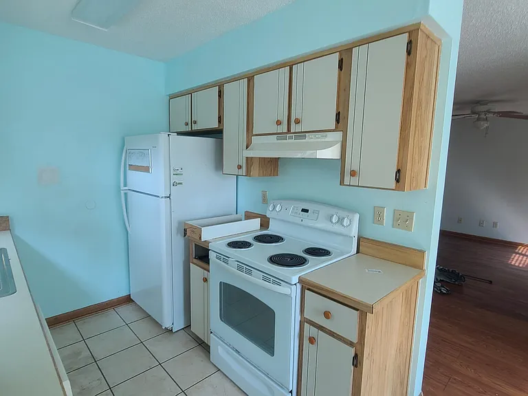 840 Center Ave #29 — Photo 7