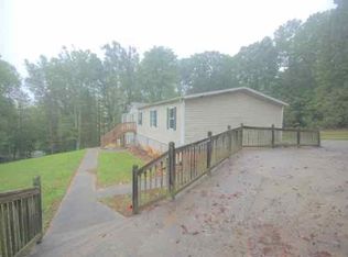 4311 Altice Rd, Moneta, VA 24121