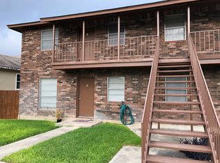 3 Charles Pl #8, Uvalde, TX 78801
