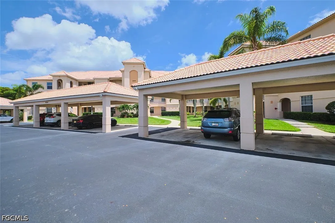 3 bed, 2.0 bath, 1331 sqft, $6,500 — Photo 2