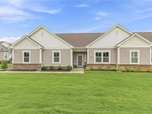 1026 Paragon Way #C, Suffolk, VA 23435