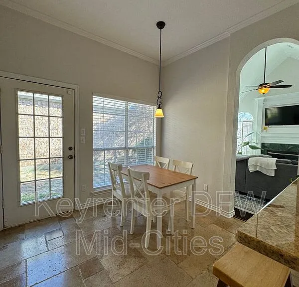 6213 Park Meadow Ln — Photo 7