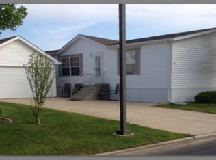 875 Arbor Dr, Manteno, IL 60950