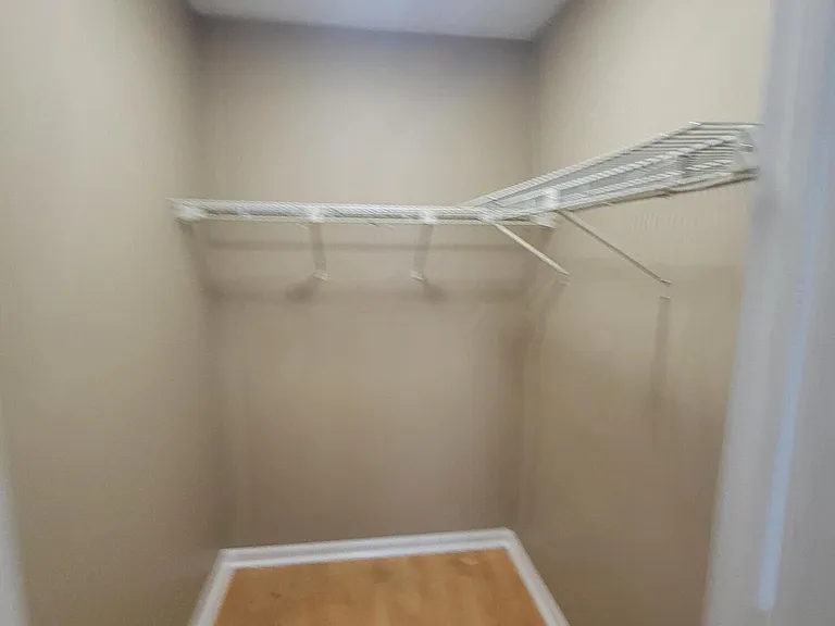 500 Orchard Dr — Photo 6