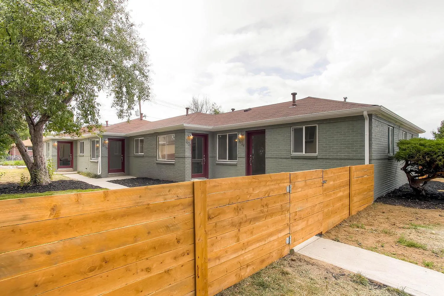 3627 Holly St — Photo 2