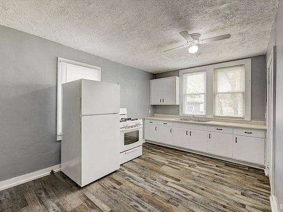 4th image of 709 Vine St