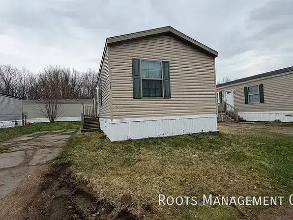 4th image of 2088 E Empire Ave #210