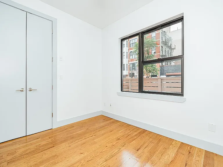 368 Throop Ave #1B — Photo 10