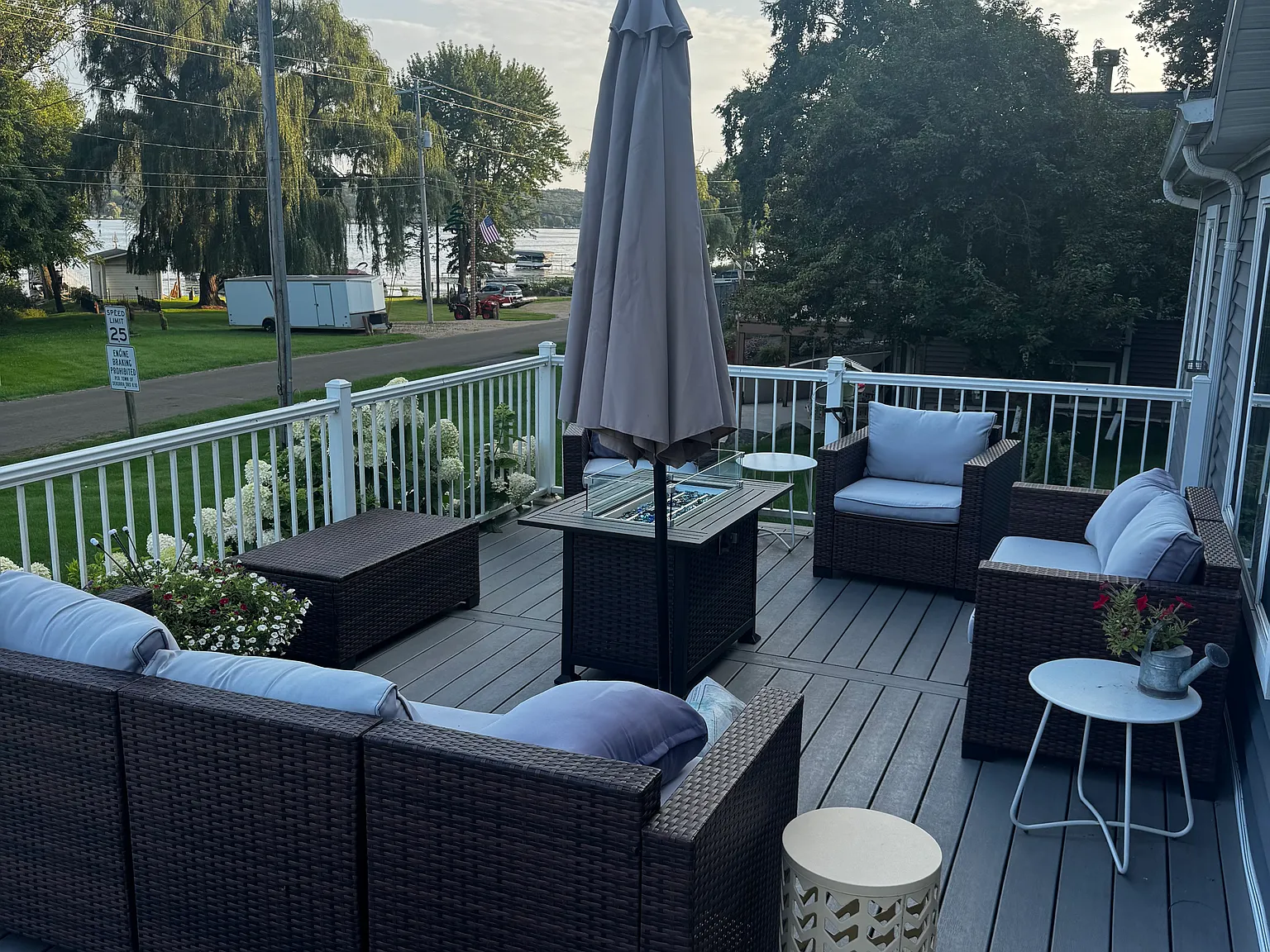 3 bed, 2500 sqft, $2,700 — Photo 4