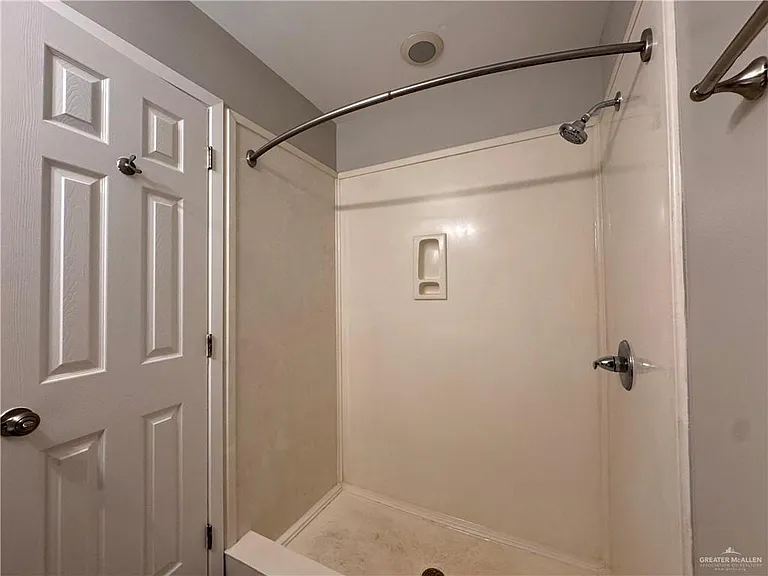 3828 W Sarah Evans St #3 — Photo 17