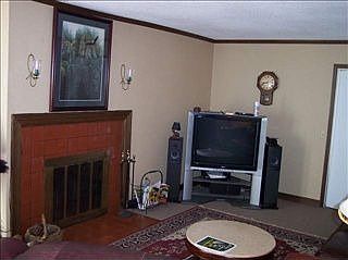 3rd image of 1603 Baywood Cir