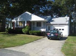 80 Durfee Rd, Tiverton, RI 02878