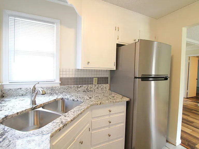 3032 Chenango Dr — Photo 12