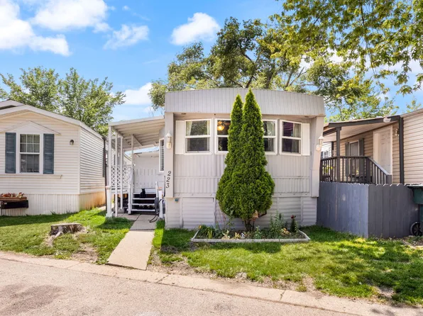 428 W Touhy Ave Lot 223, Des Plaines, IL 60018