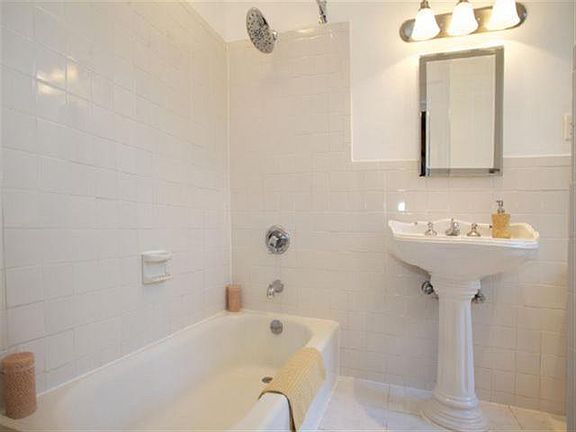 REMODELED SPARKLING BATH