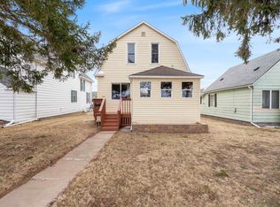 1522 E 4th St, Superior, WI 54880