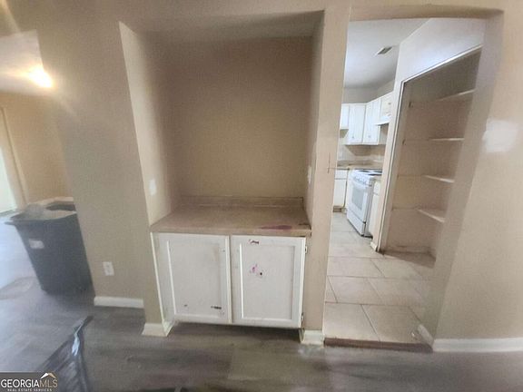 4th image of 3575 Oakvale Rd APT 506