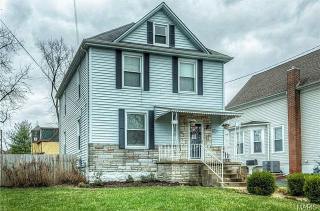 1st image of 3532 Cambridge Ave