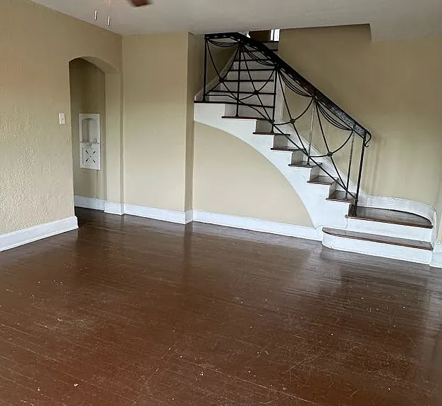 155 W River Streetsuite E #4 — Photo 1