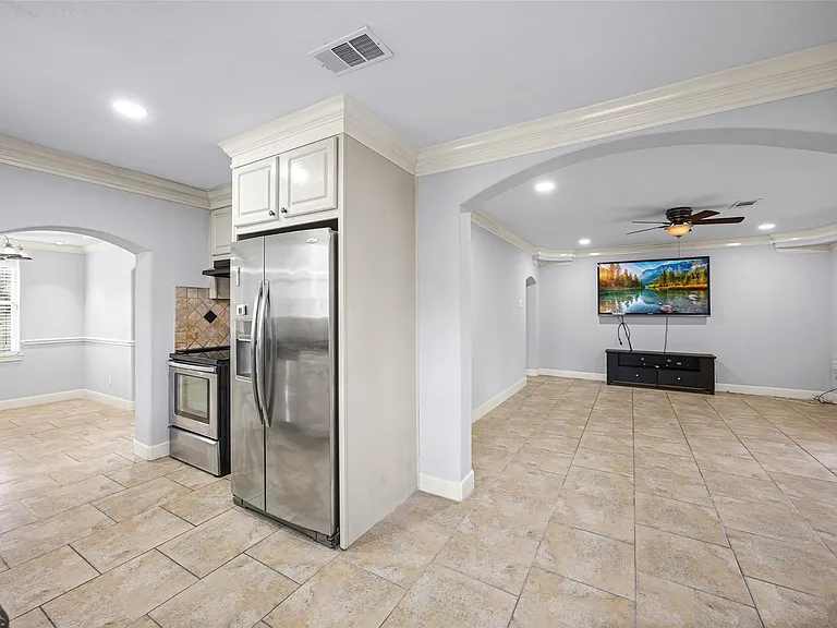 5303 Heatherbrook Dr — Photo 10