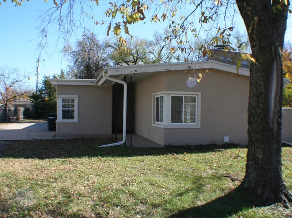 344 Hillside St, El Dorado, KS 67042
