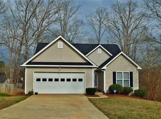 953 Charleston Ct, Gainesville, GA 30501