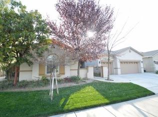 2116 N Vickie St, Visalia, CA