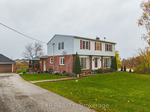 70 Webster Rd, Hamilton, ON L8G 5E9