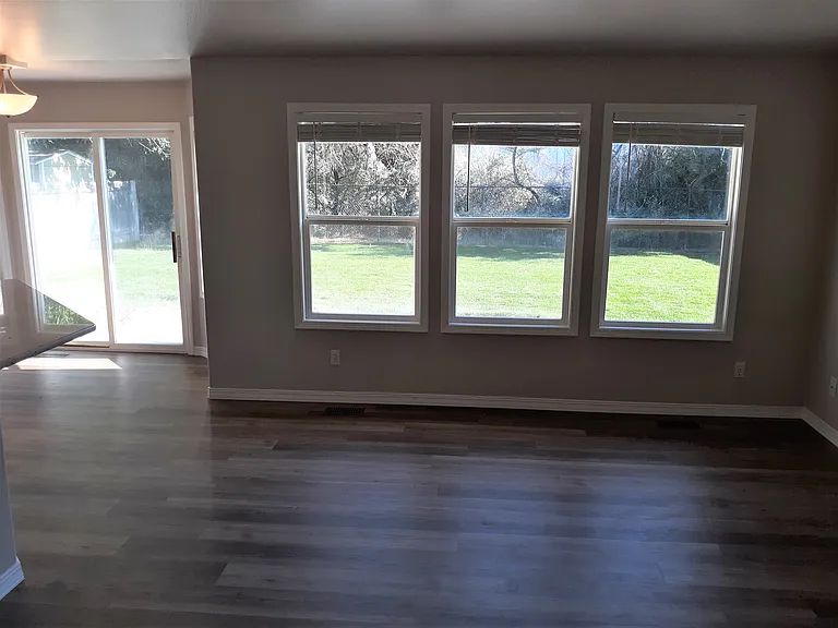11883 W Driftwood Ct — Photo 4