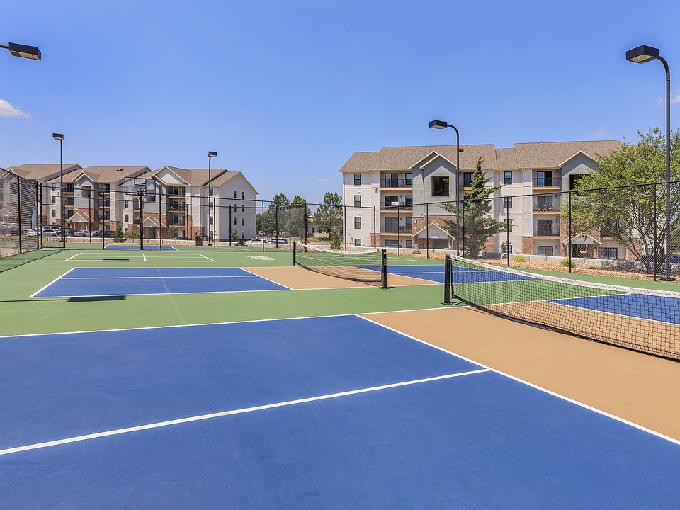 Orchard Park Apartments Pickle Ball Courts