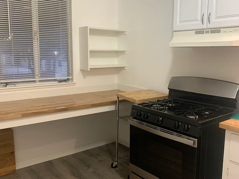 60 N Daisy Ave #2B — Photo 4