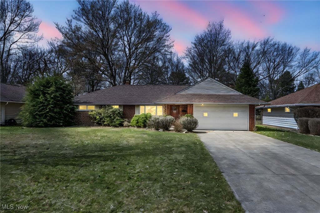 Real estate listing image