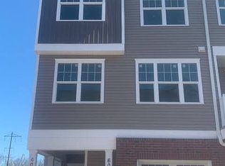 602 Greenland Sq, Highland Park, NJ 08904