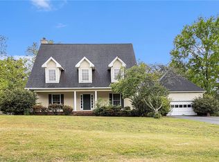 2907 Overwood Ln, Snellville, GA