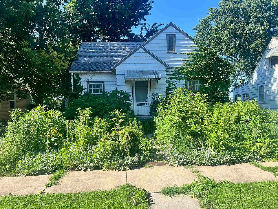 1st image of 1433 Forest Ave